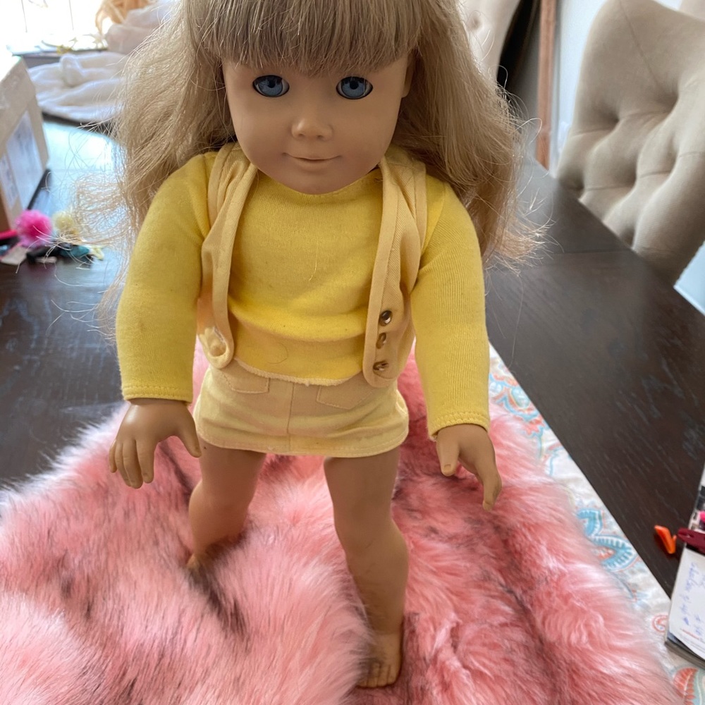 AUTHENTIC PLEASANT CO DOLL